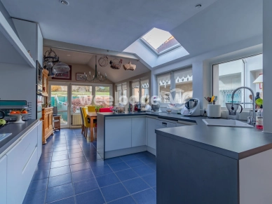 Maison à vendre 12 pièces de 229 m² à Vauréal
