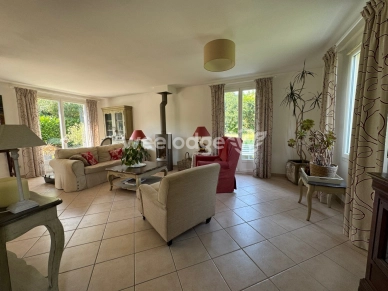 Maison à vendre 8 pièces de 141 m² à Triel-sur-Seine