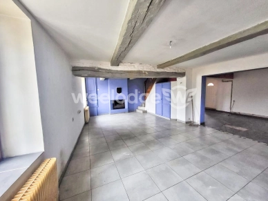 Maison à vendre 9 pièces de 143 m² à Bogny-sur-Meuse