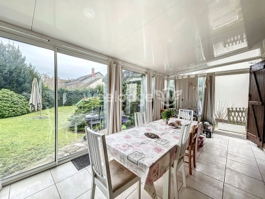 Maison à vendre 5 pièces de 106,81 m² à Éragny