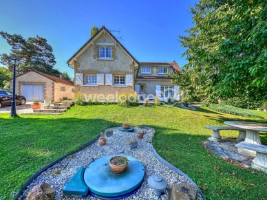 Maison à vendre 5 pièces de 185 m² à Villemaréchal