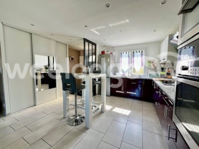 Maison à vendre 6 pièces de 106 m² à Gisors