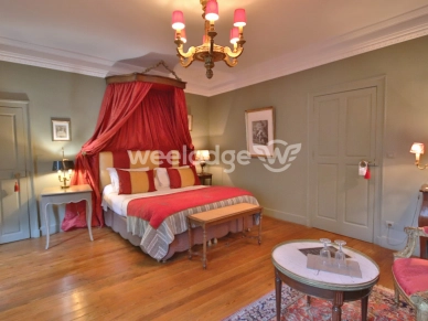 Maison à vendre 13 pièces de 370 m² à Loches