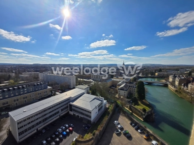 Appartement à vendre 2 pièces de 71 m² à Charleville-Mézières