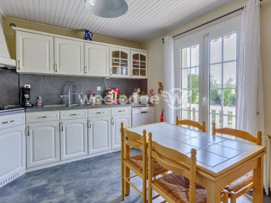 Maison à vendre 7 pièces de 112 m² à Chanteloup-les-Vignes