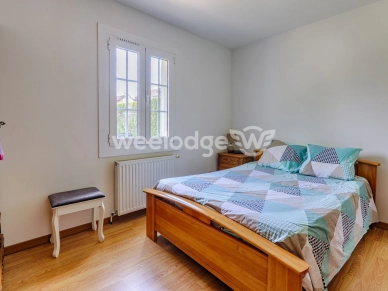 Maison à vendre 7 pièces de 112 m² à Chanteloup-les-Vignes