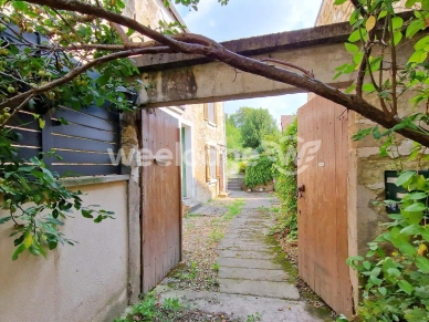 Maison à vendre 7 pièces de 163 m² à Neuville-sur-Oise