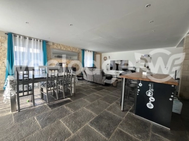Maison à vendre 7 pièces de 135 m² à Saint-Clair-sur-Epte