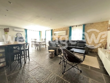Maison à vendre 7 pièces de 135 m² à Saint-Clair-sur-Epte