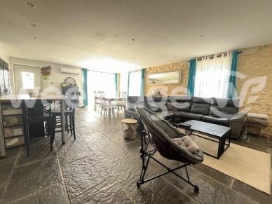 Maison à vendre 7 pièces de 135 m² à Saint-Clair-sur-Epte