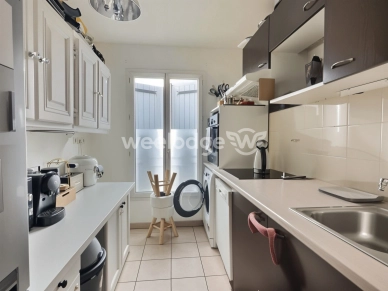 Appartement à vendre 3 pièces de 65 m² à Saint-Chamas