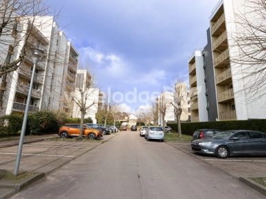Appartement à vendre 2 pièces de 60,79 m² à Bezons