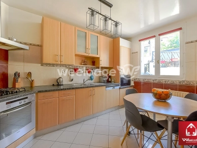 Maison à vendre 9 pièces de 169 m² à Montigny-lès-Cormeilles