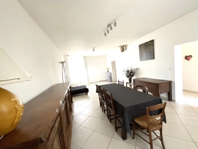 Maison à vendre 7 pièces de 239 m² à Villiers-Louis