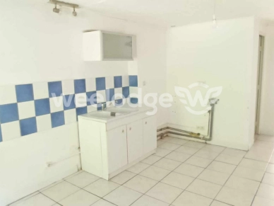 Maison à vendre 3 pièces de 79 m² à Pont-sur-Sambre