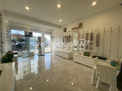 Local commercial à vendre de 44 m² à Choisy-le-Roi