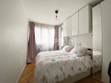 Appartement à vendre 3 pièces de 50 m² à Paris