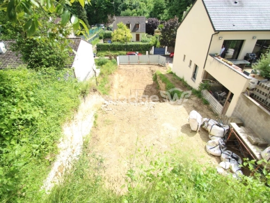 Terrain à vendre de 300 m² à Maurecourt