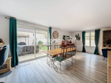 Maison à vendre 6 pièces de 118 m² à Éragny