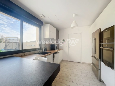 Maison à vendre 6 pièces de 118 m² à Saint-Germain-lès-Arpajon