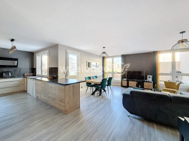 Appartement à vendre 4 pièces de 98,88 m² à Éragny