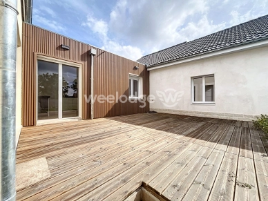 Maison à vendre 6 pièces de 150 m² à Saint-Yon