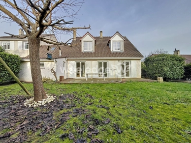 Maison à vendre 7 pièces de 144,83 m² à Andrésy