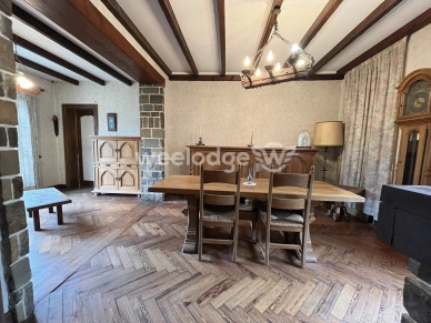 Maison à vendre 11 pièces de 198 m² à Bellignies