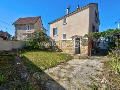 Maison à vendre 4 pièces de 82,43 m² à Vaires-sur-Marne