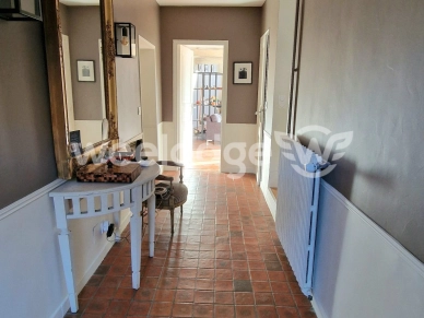 Maison à vendre 8 pièces de 228 m² à Jouars-Pontchartrain