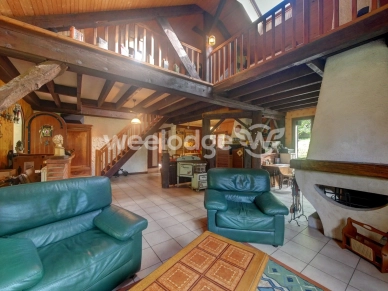 Maison à vendre 7 pièces de 175 m² à Aiglemont