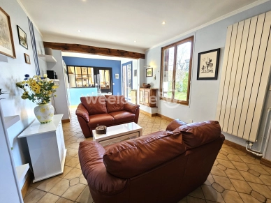 Maison à vendre 8 pièces de 149,31 m² à Conflans-Sainte-Honorine