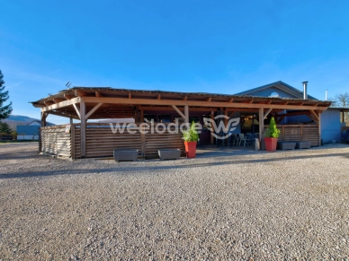 Local commercial à vendre de 117 m² à Yenne