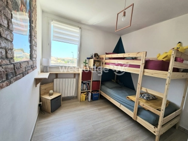 Appartement à vendre 3 pièces de 71 m² à Lançon-Provence