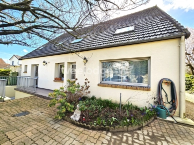 Maison à vendre 8 pièces de 190 m² à Conflans-Sainte-Honorine