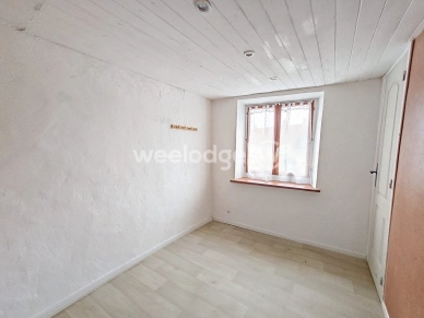 Maison vendu 6 pièces de 181 m² à Montagny-Sainte-Félicité