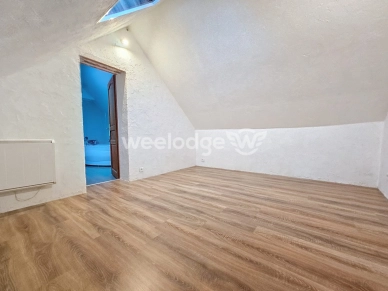 Maison vendu 6 pièces de 181 m² à Montagny-Sainte-Félicité
