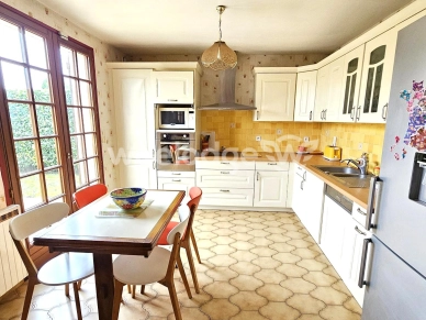 Maison à vendre 6 pièces de 150 m² à Conflans-Sainte-Honorine
