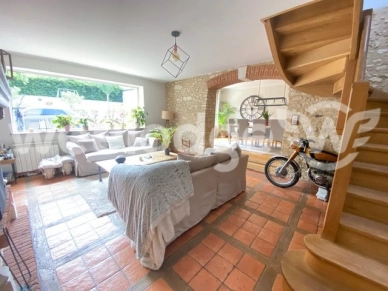 Maison vendu 8 pièces de 153 m² à Gisors