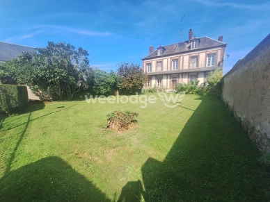 Maison vendu 7 pièces de 150 m² à Neufchâtel-en-Bray