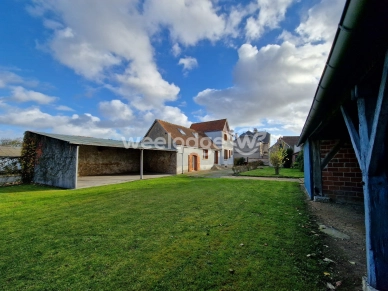 Maison vendu 6 pièces de 155 m² à Champseru