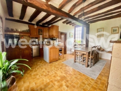 Maison vendu 5 pièces de 130 m² à Hacqueville