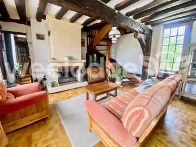 Maison vendu 5 pièces de 130 m² à Hacqueville
