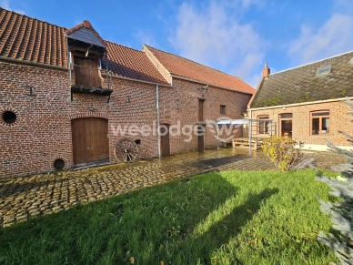 Maison vendu 6 pièces de 160 m² à Saint-Aubert