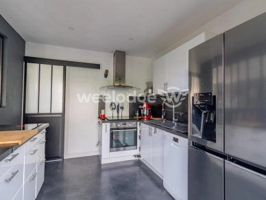 Maison à vendre 5 pièces de 83,29 m² à Conflans-Sainte-Honorine