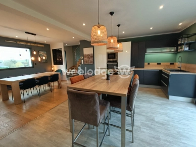 Maison vendu 6 pièces de 145 m² à Rebreuve-Ranchicourt