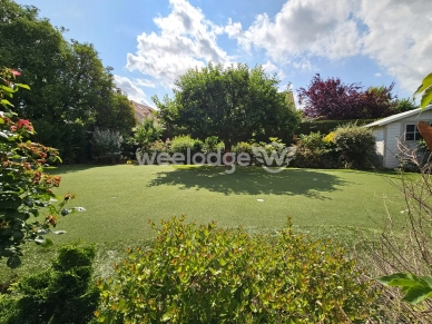 Maison à vendre 6 pièces de 141 m² à Neuville-sur-Oise