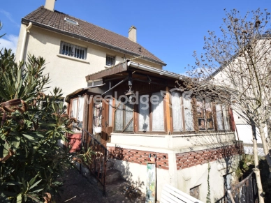 Maison à vendre 6 pièces de 102 m² à Conflans-Sainte-Honorine