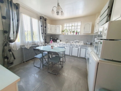 Maison à vendre 7 pièces de 210 m² à Conflans-Sainte-Honorine
