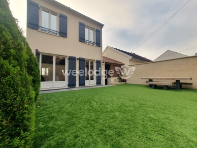Maison à vendre 4 pièces de 75 m² à Conflans-Sainte-Honorine